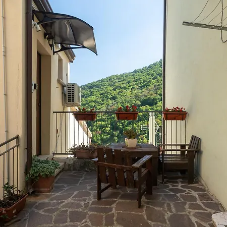 Da Nonna Pasqualina Oda ve Kahvaltı Ciorlano