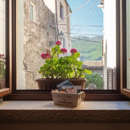 Oda ve Kahvaltı Da Nonna Pasqualina Ciorlano